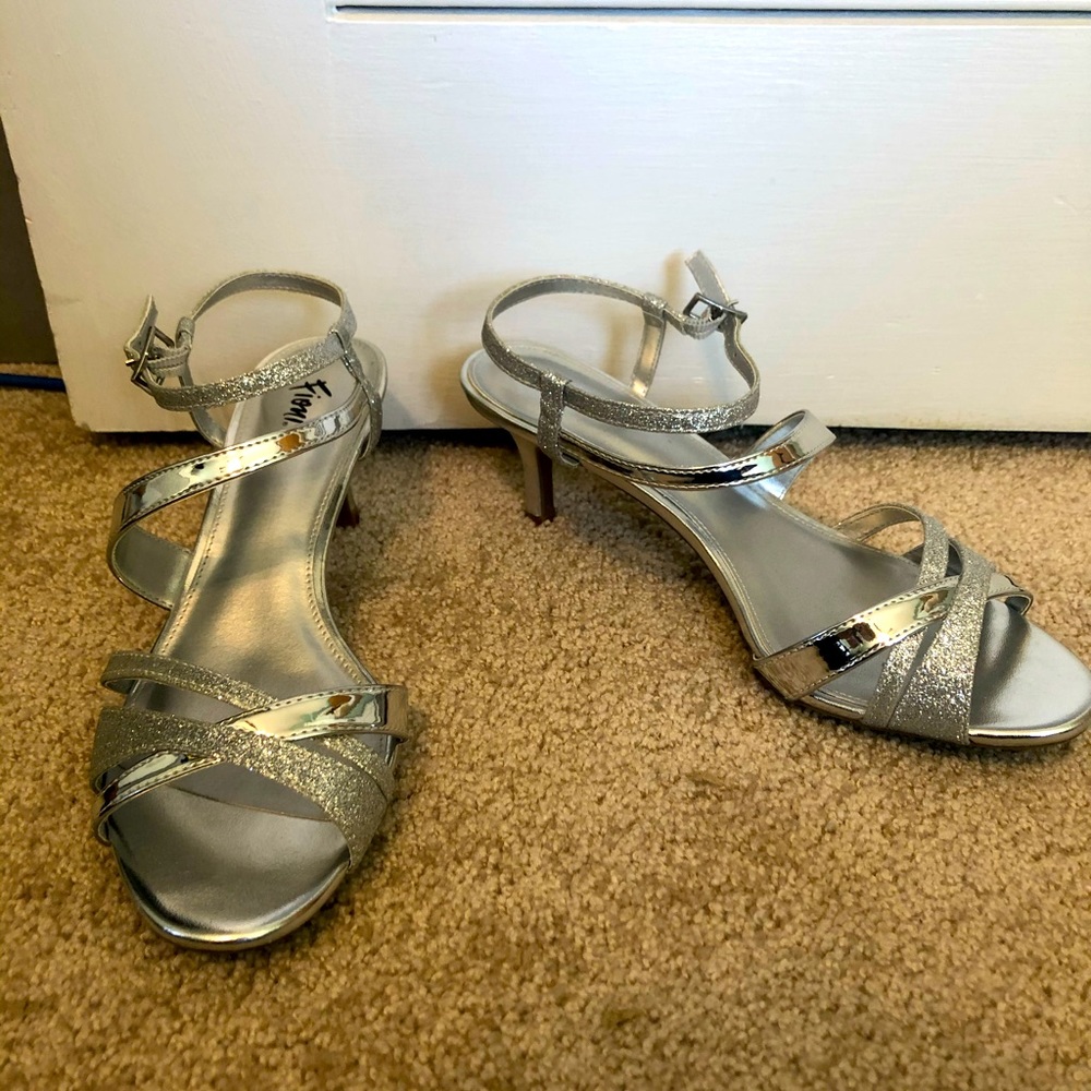Fioni silver heals
